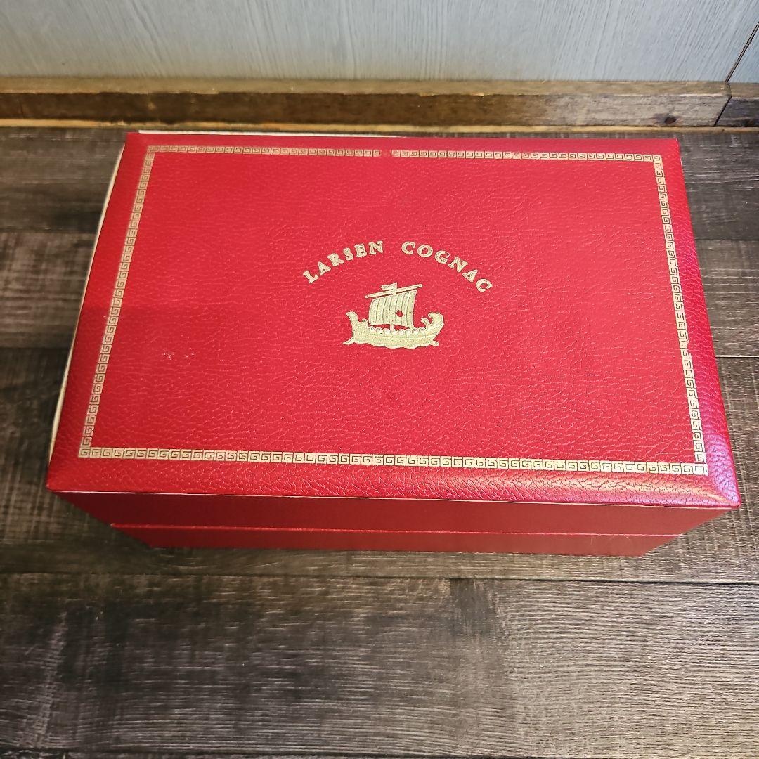 Larsen S.A. コニャック トレ・ヴィエイユ・レゼルヴ 古酒 希少 Larsen S.A. コニャック トレ・ヴィエイユ・レゼルヴ 古酒 希少 Larsen