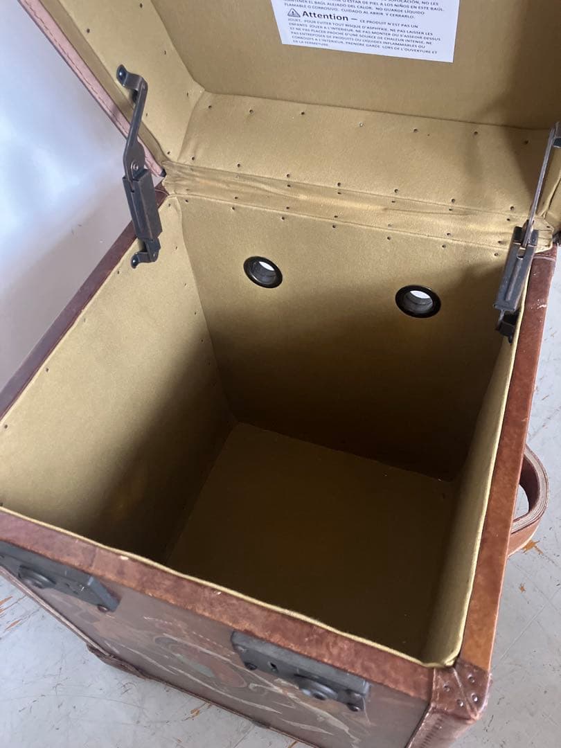 アスプルド halo ハロ パリストランク 本革 レザー キャビネット