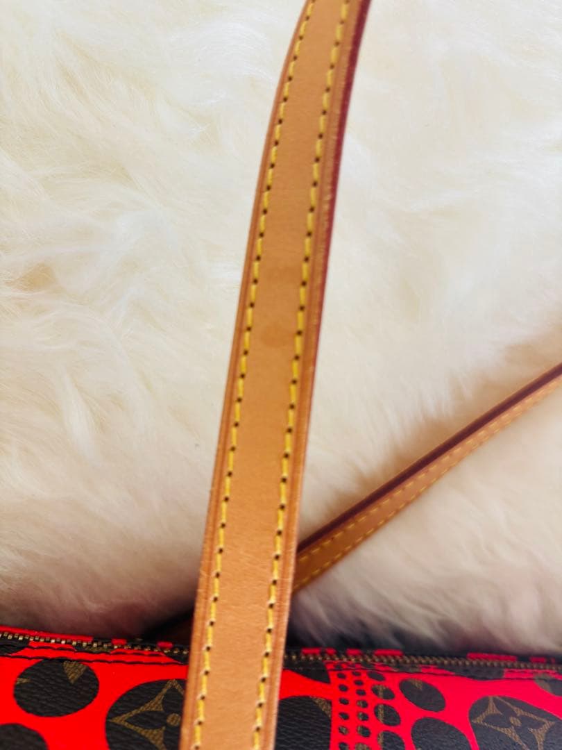 《美品)LOUIS VUITTON パピヨン 草間彌生　パンプキンドット