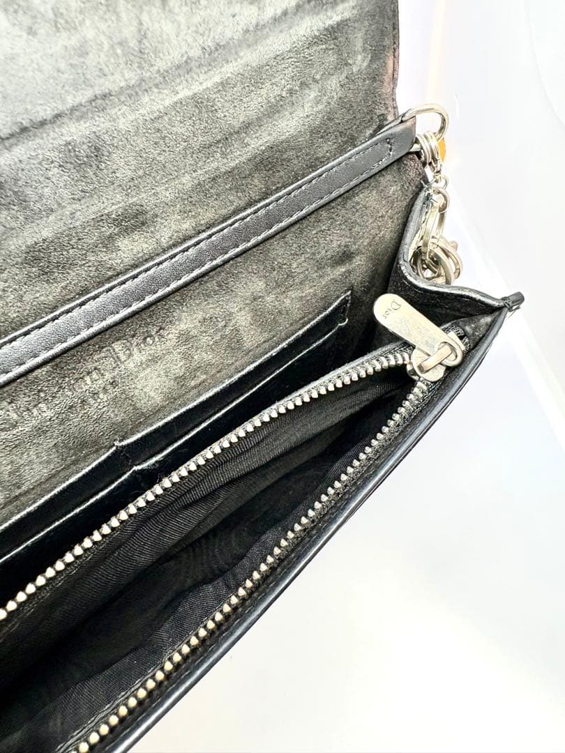 Christian Dior クリスチャンディオール 黒白チェーンウォレット