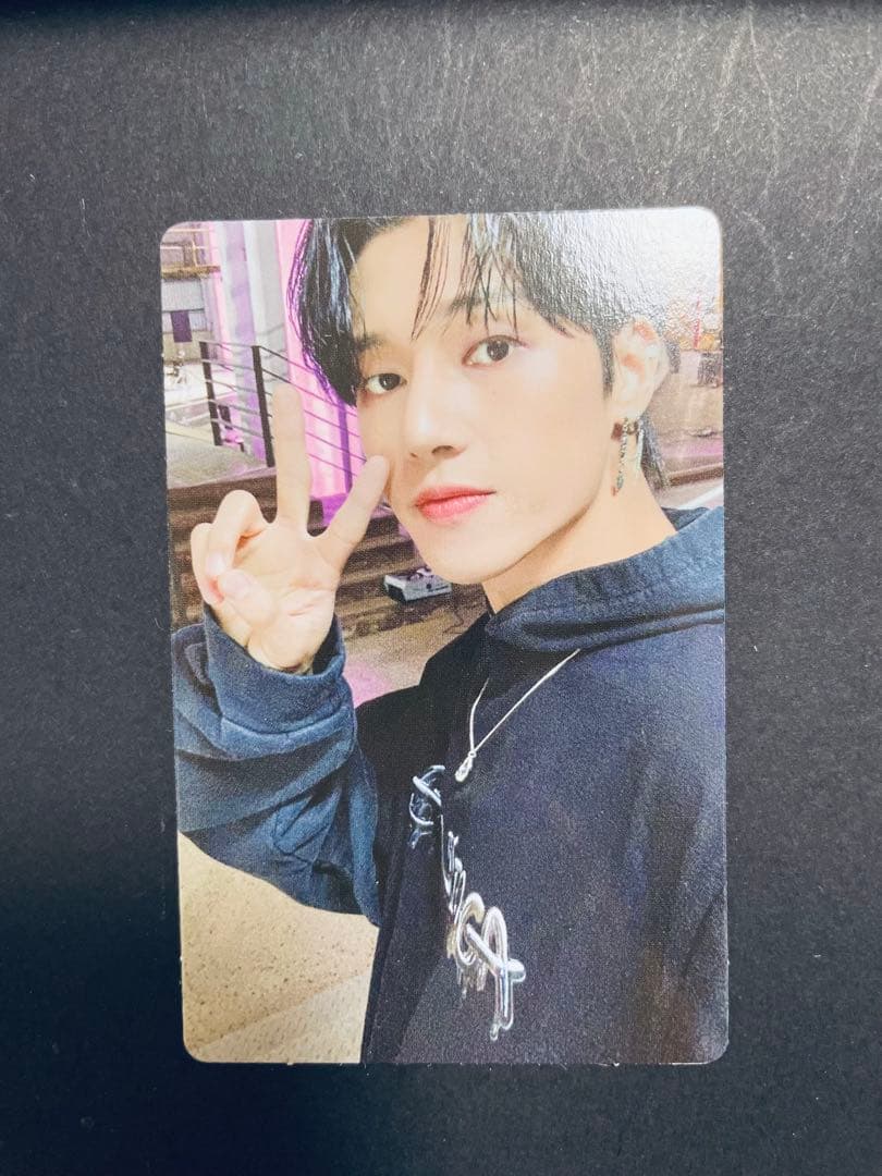 ATEEZ トレカ ウヨン MOVEMENT z 封入 Wooyoung ② - メルカリ