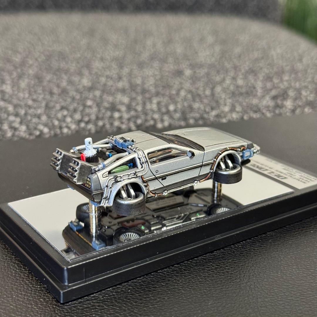 キャラウィール デロリアン Ⅱ カスタム品 1/64 バックトゥザフューチャー