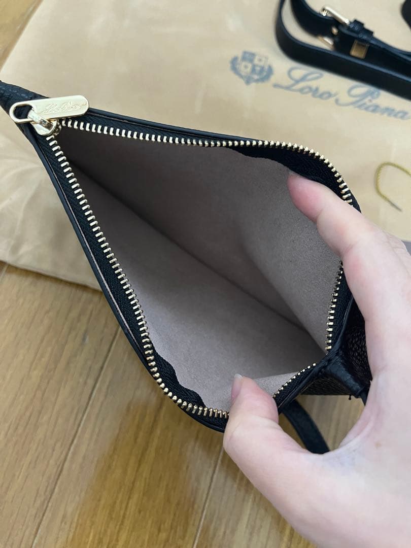ブラック　トートバッグ　ロロピアーナ ルームバッグ ハンドバッグ ポーチ