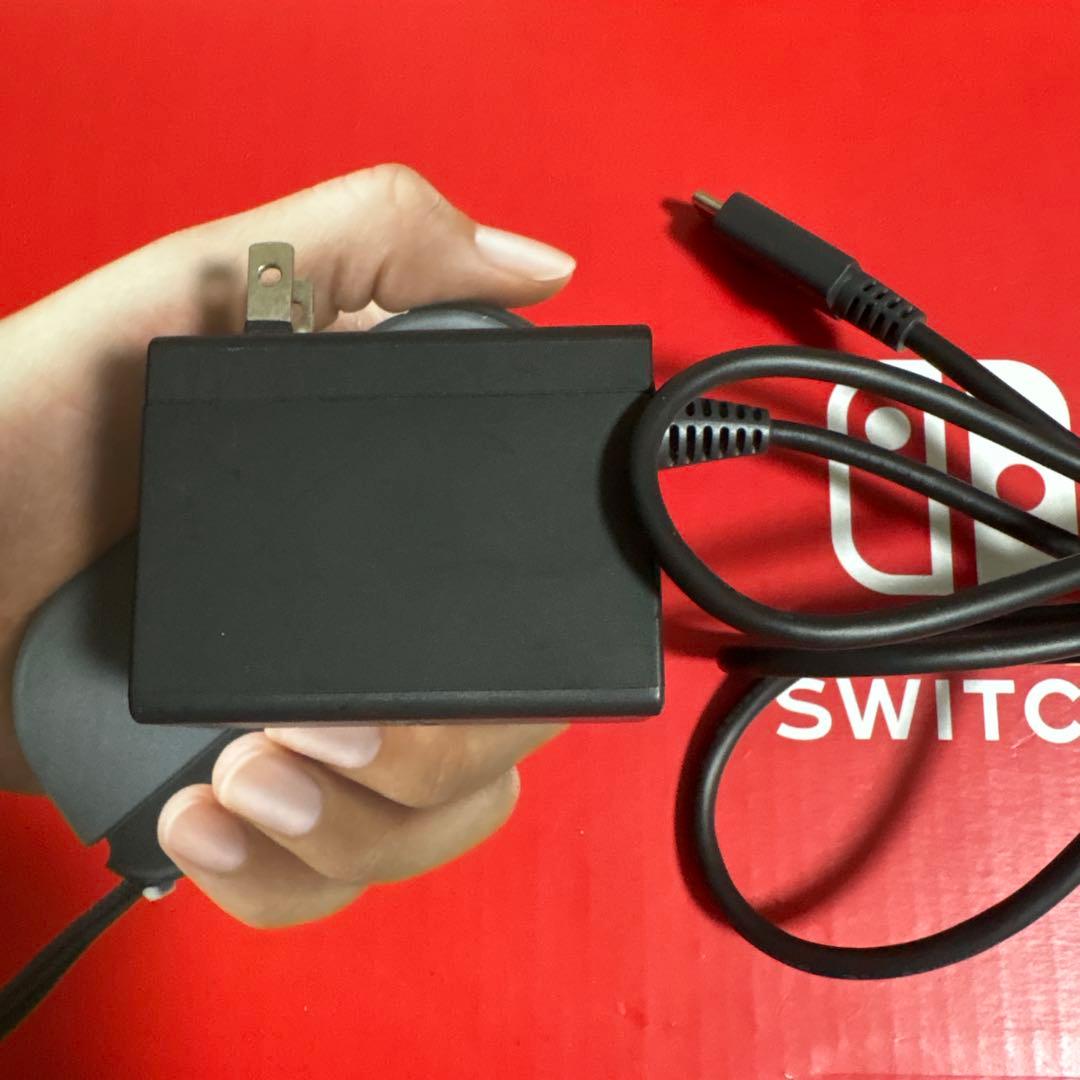 Nintendo Switch バッテリー強化版 ブラック 本体（中古・美品）