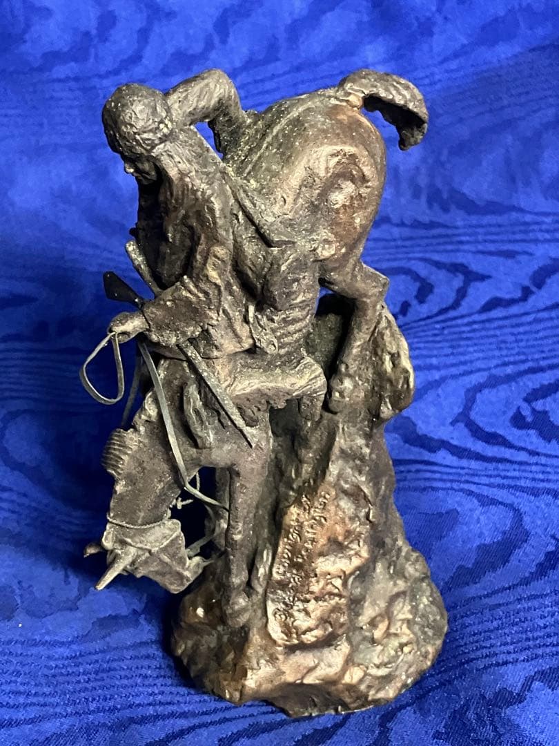 フレデリックレミントン　金属製 騎馬像 彫刻 約15cm