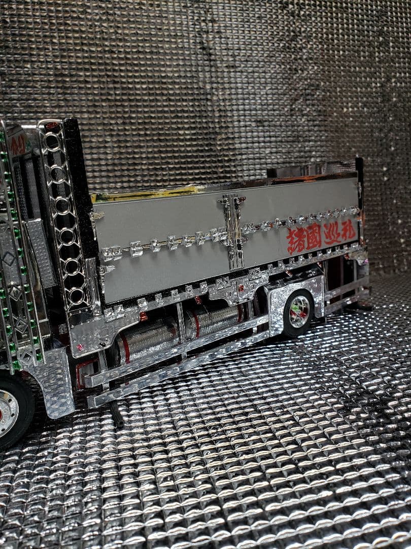 1/32デコトラプラモデル