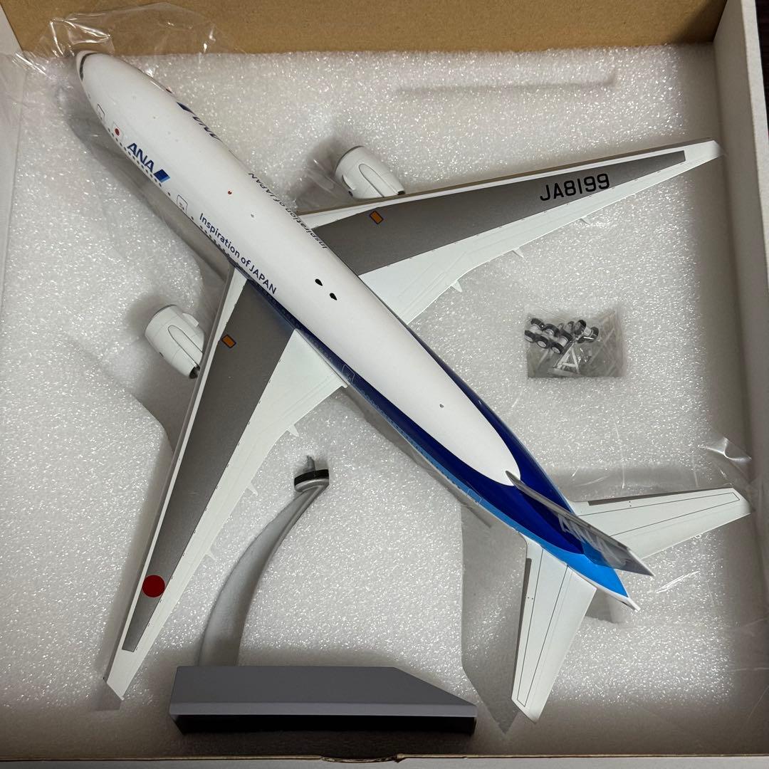 レア B-Models ANA B777-200 JA8199 1/200 新品