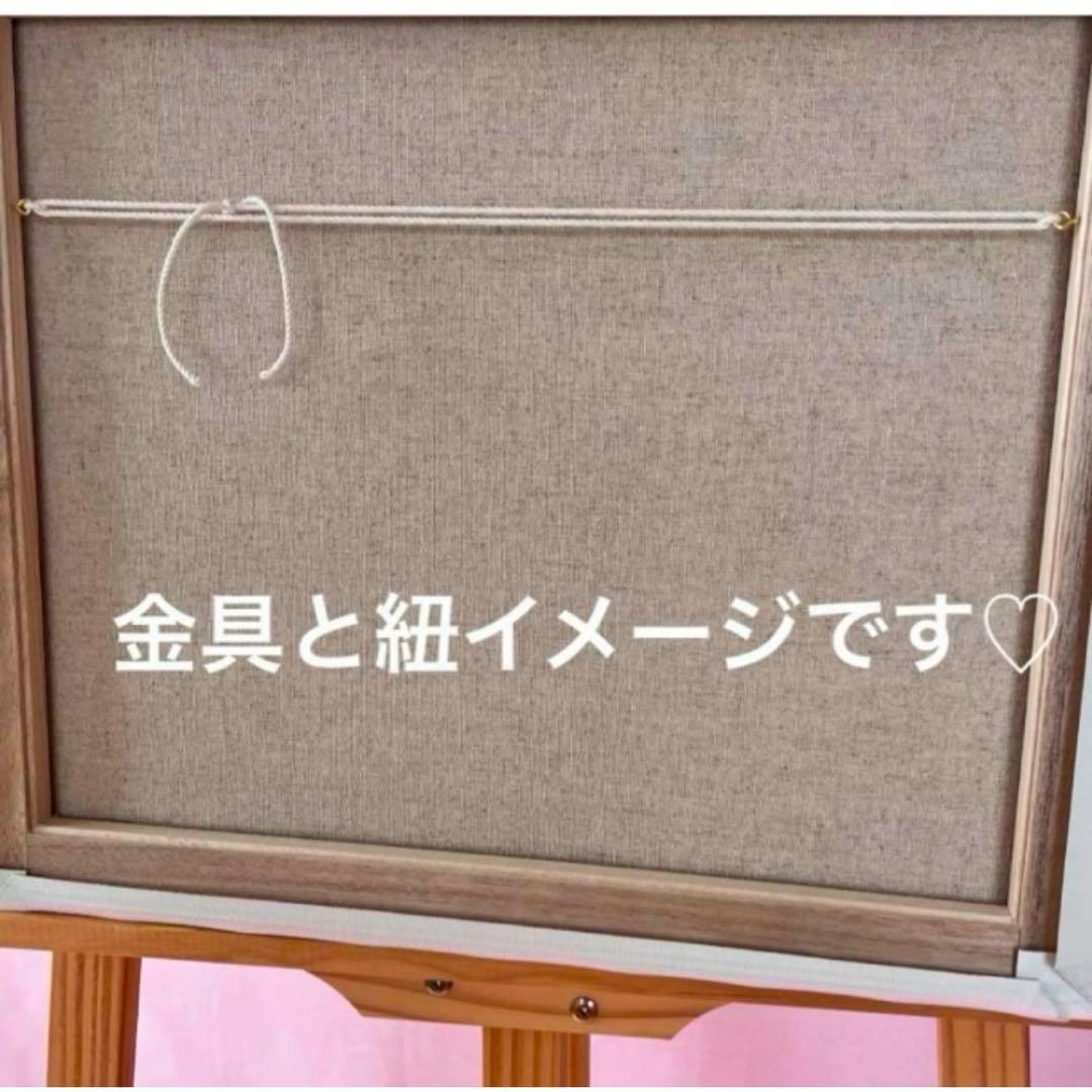 立体的な花柄アクリル画