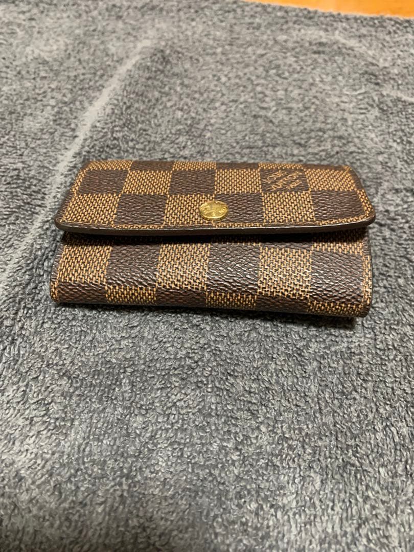 LOUIS VUITTONダミエ6連キーケース