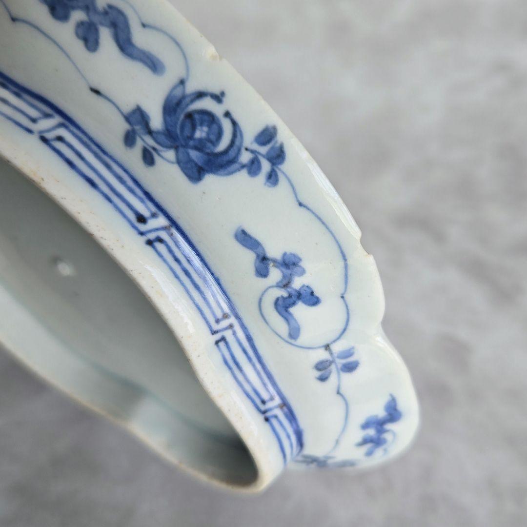 古伊万里 染付 花唐草 変形 小皿 江戸時代 金直し 金継ぎ 骨董