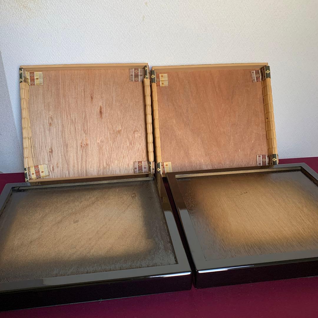 雛人形 親王台込み　伝統的な衣装 約30cm