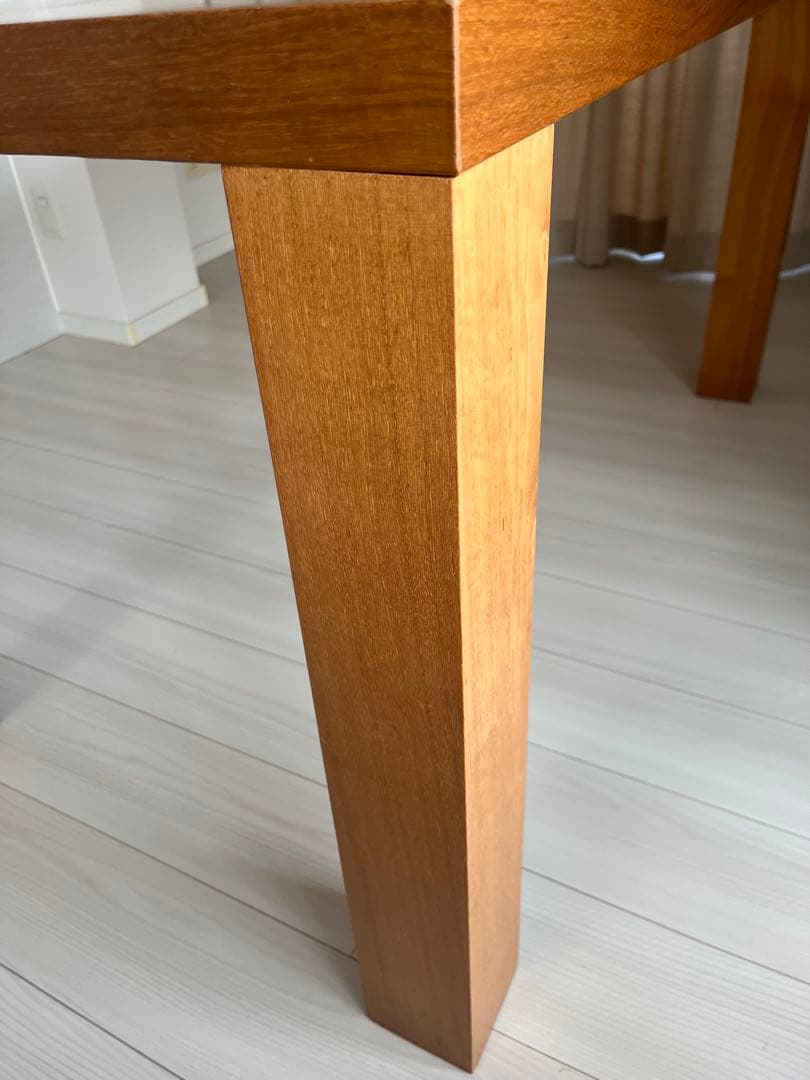 BoConcept（ボーコンセプト） ダイニングテーブル 4人掛け