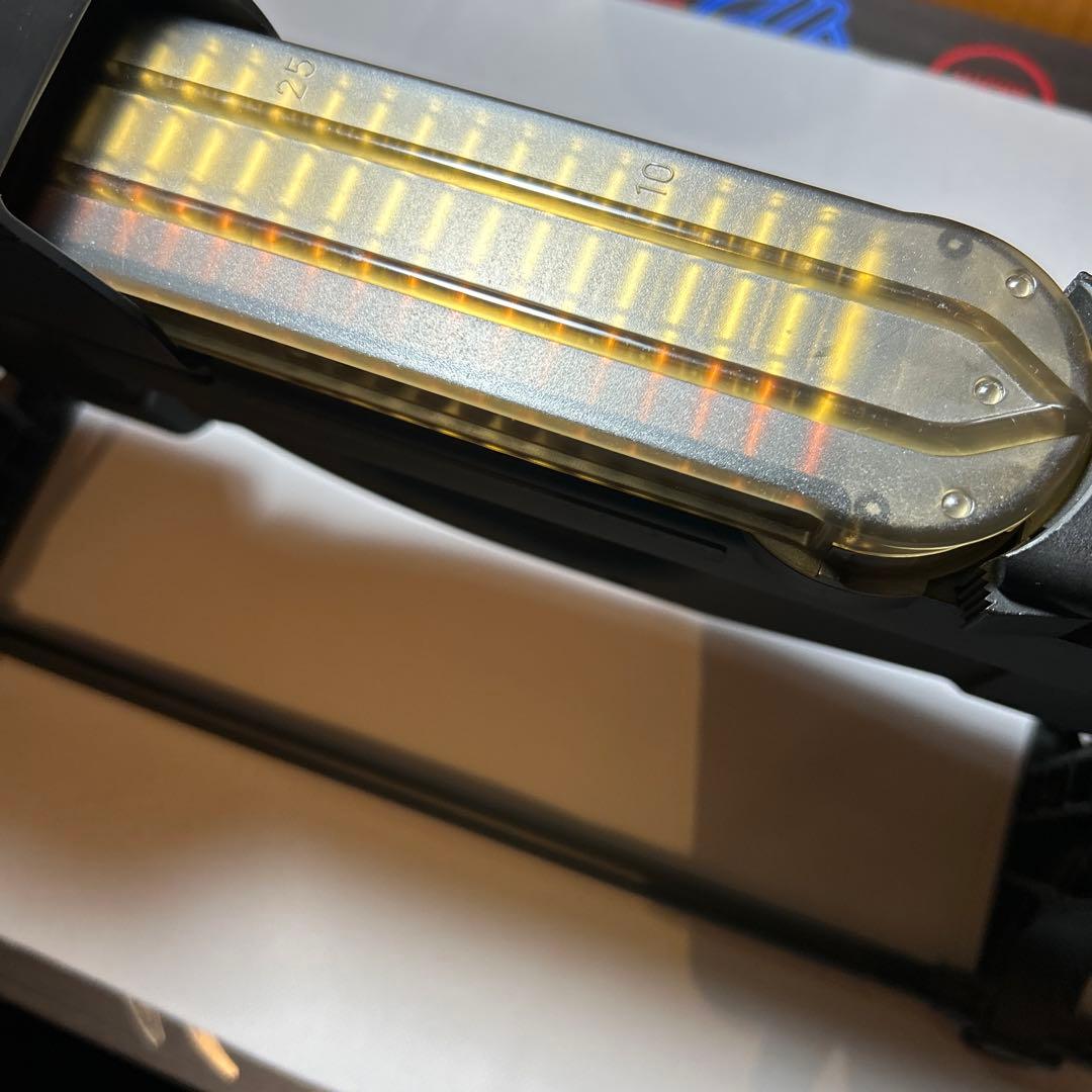 [S&T] P90TR BK 電動ガン スタンド付き。