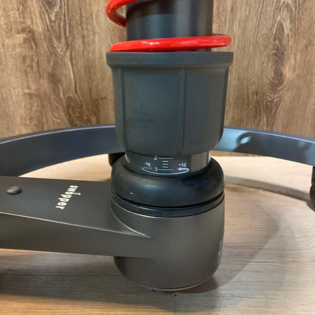 H694\" aeris swopper エルゴノミクスチェア HLSW01 赤