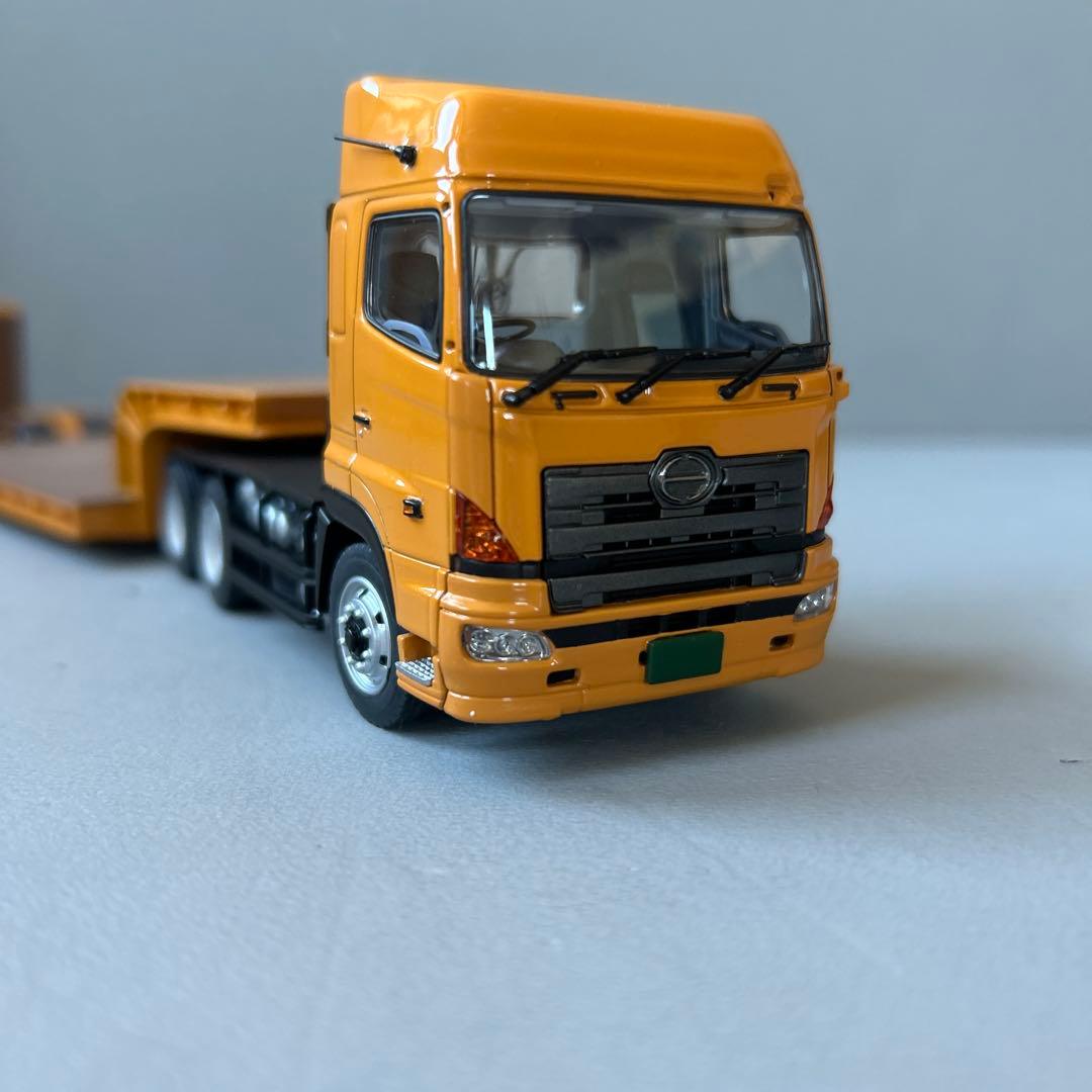 1/50 日野プロフィアハイルーフSS 6×4 &16輪中低床トレーラ日通カラー