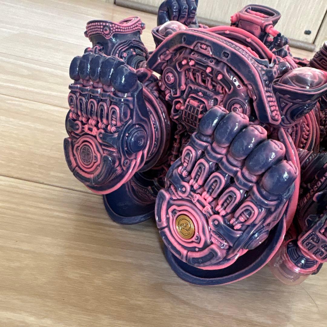 スリースターズエンペラー BODASTUDIOS 墓場の画廊 ソフビ