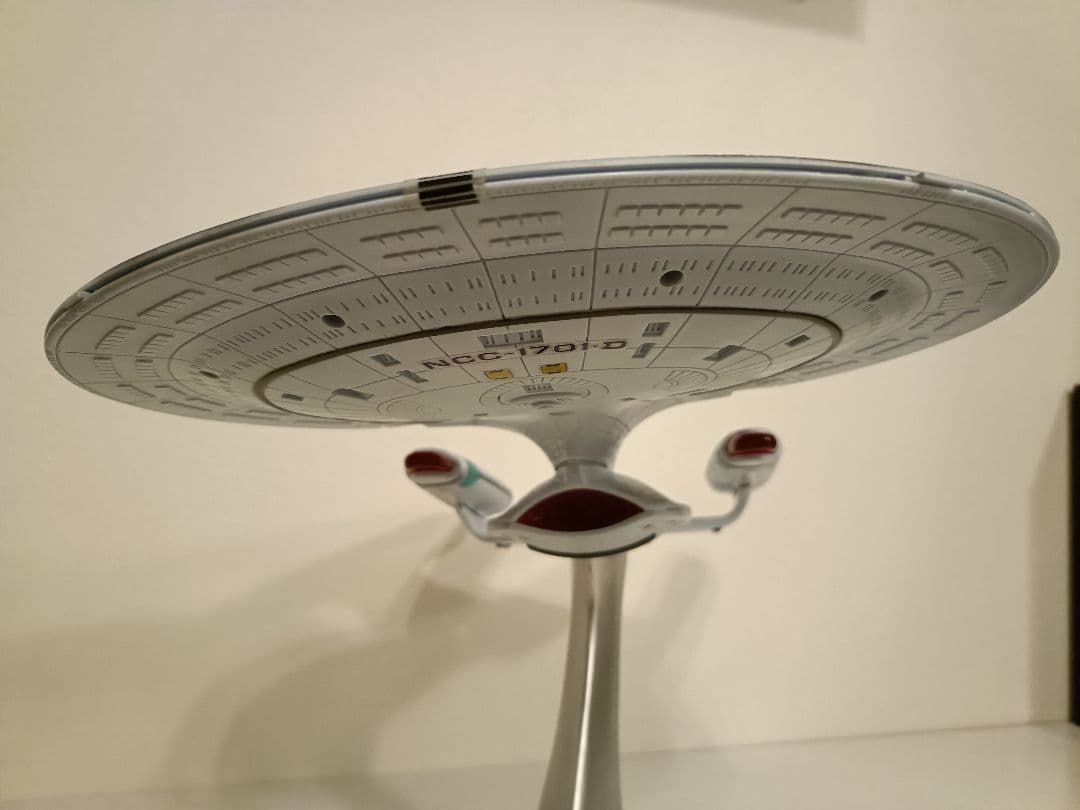 スタートレック　エンタープライズ NCC-1701-Ｄ 型艦 バトルダメージ版