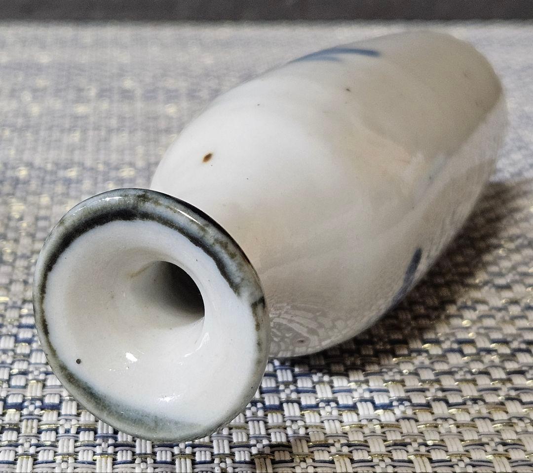 中国古美術 中国古陶磁器 清朝清代 青華 染付 水辺に鳥の図 小瓶 花入