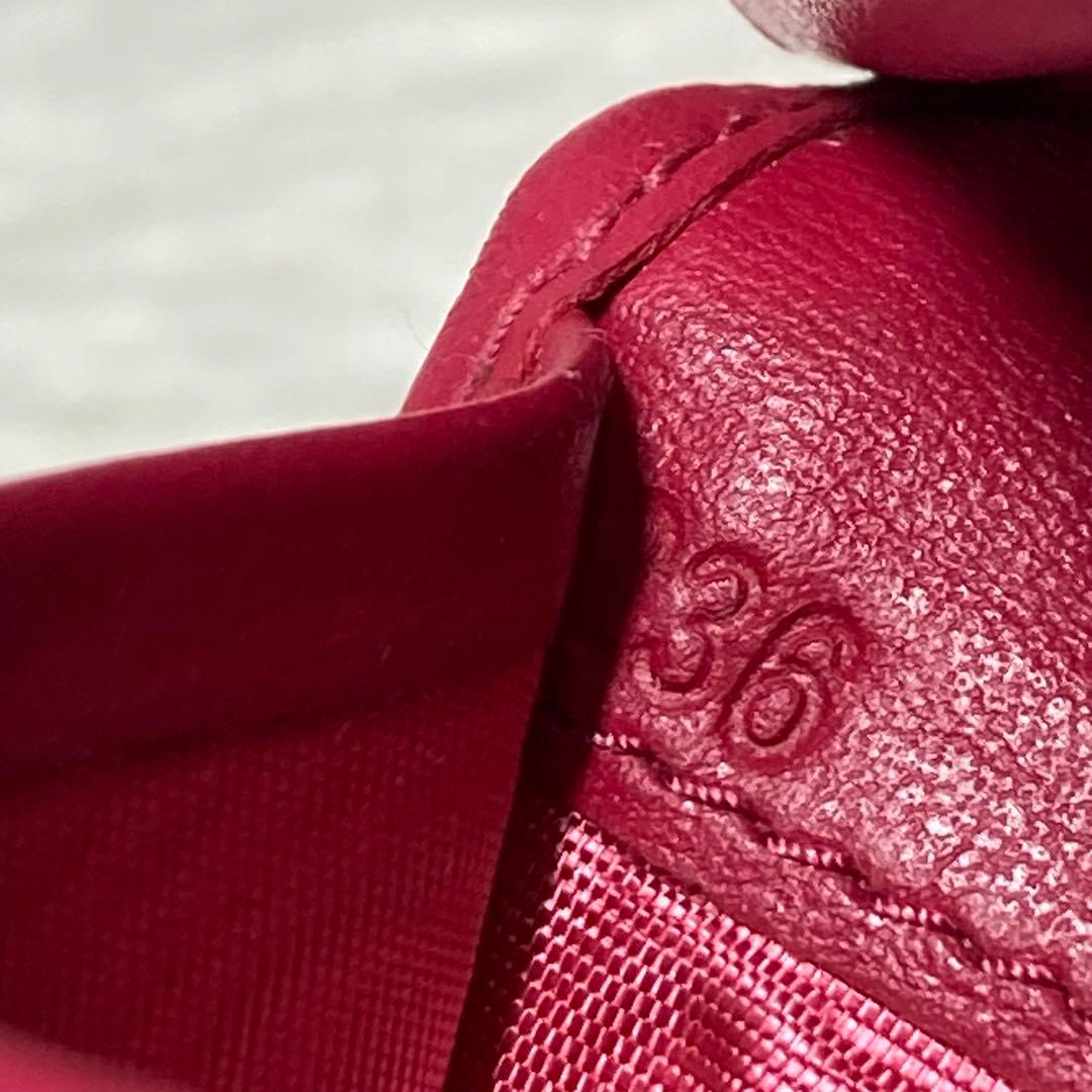 最終値下げ　美品　PRADA プラダ　二つ折り　財布　ピンク　エピ　ミニ