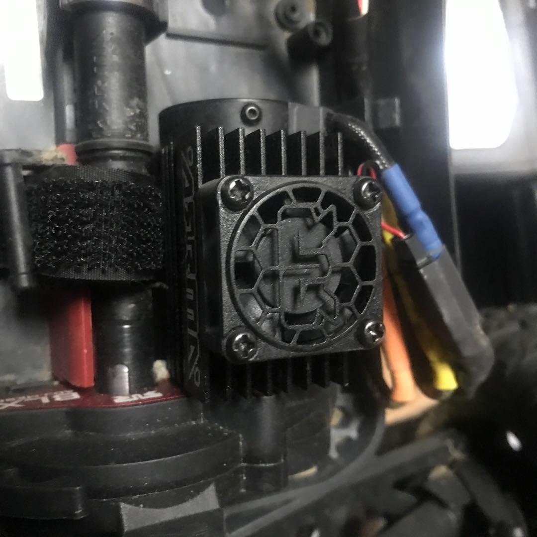 ARRMA ビッグロック 1/10