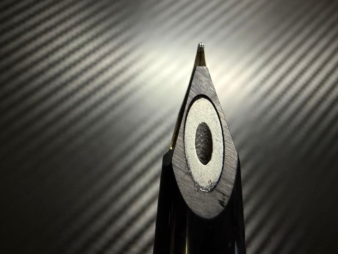 美品 モンブラン No.121 18K ブラック F 細字 万年筆 - メルカリ