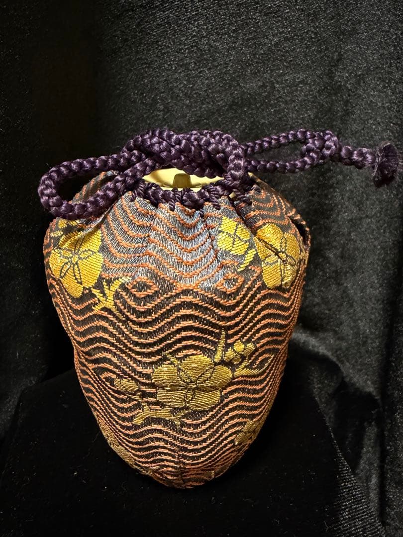 桶谷定一 陶器茶道具 骨董品 茶入れ 茶道具 直径5.5cm×高8cm巾着袋付き 桶谷定一 陶器茶道具 骨董品 茶入れ 茶道具 直径5.5cm×高8cm