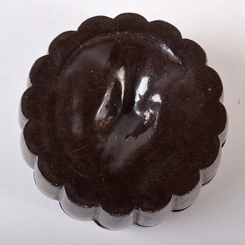 茶道具　竹製　黒塗　蟹文　菊形香合　松尾不俊斎花押　時代箱付　V　R8264