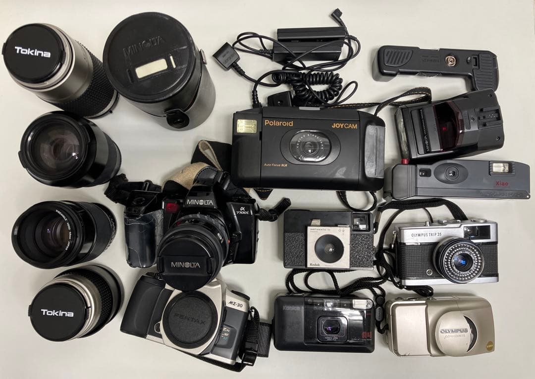 ジャンクカメラ8台フィルムポラロイドレンズ4本まとめ売り備品含む