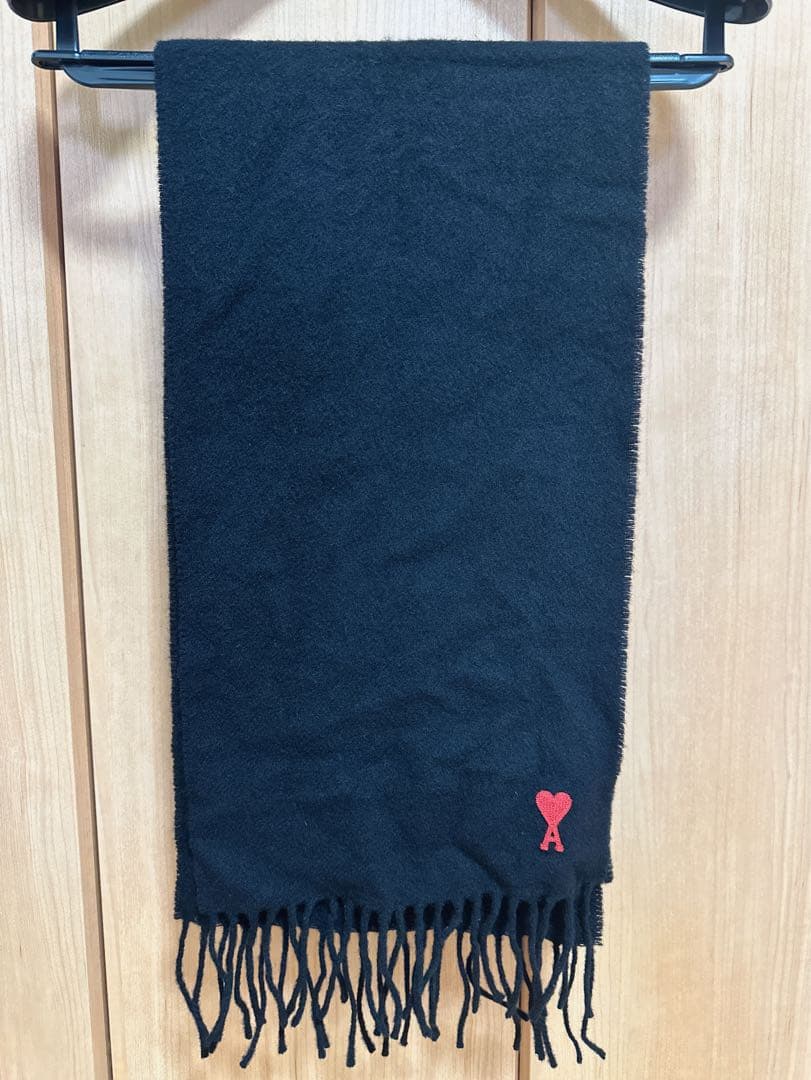 ami 黒 マフラー フリンジ付き アミパリス amiparis 黒マフラーフリン