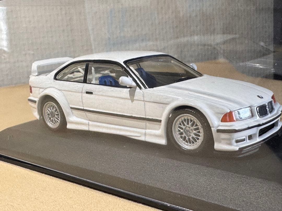 BMW M3 GTR 1/43 スケール 白