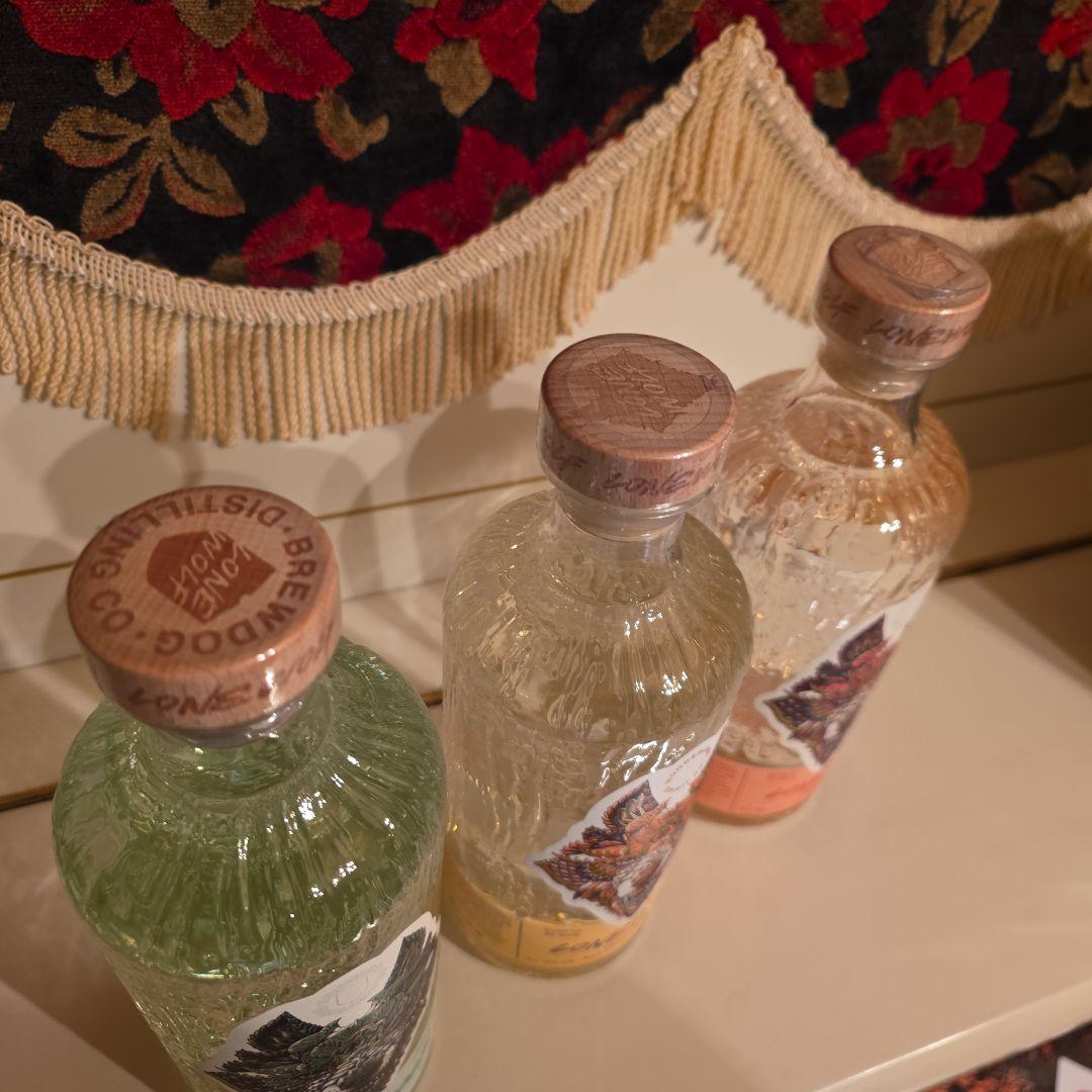 < 新商品 > [ 限定商品 ] Lonewolf ジン 3本セット<最安値> 新商品 > [ 限定商品 ] Lonewolf ジン 3本セット<最安値> 新商品