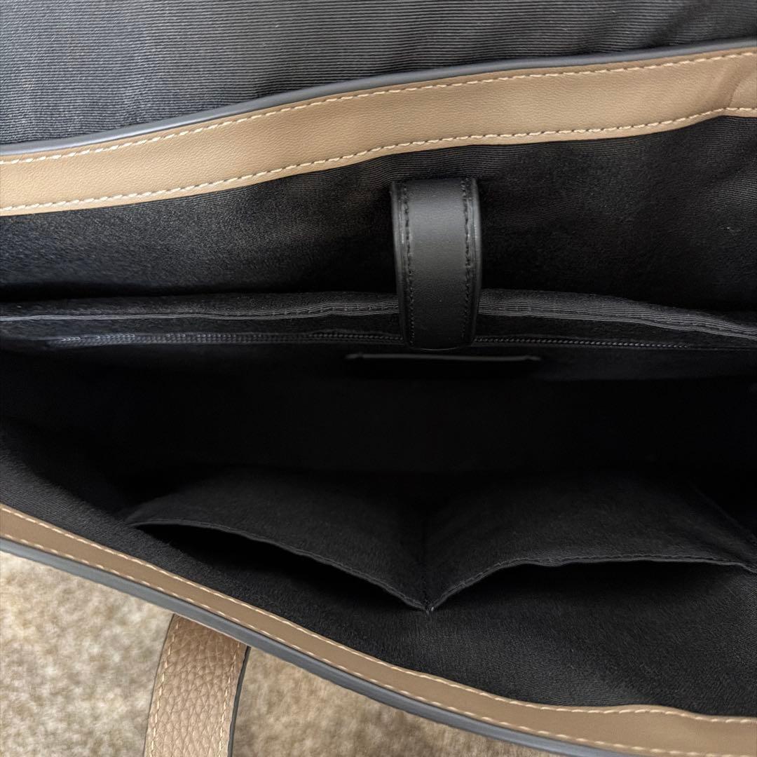 コーチ　ビジネスバック