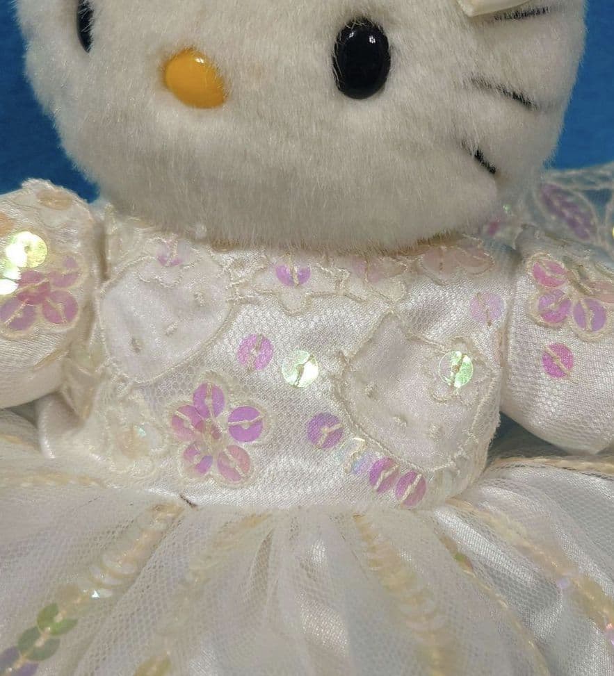 激レア♡ハローキティのぬいぐるみ♡刺繍とスパンコールドレス♡エルマン社2000