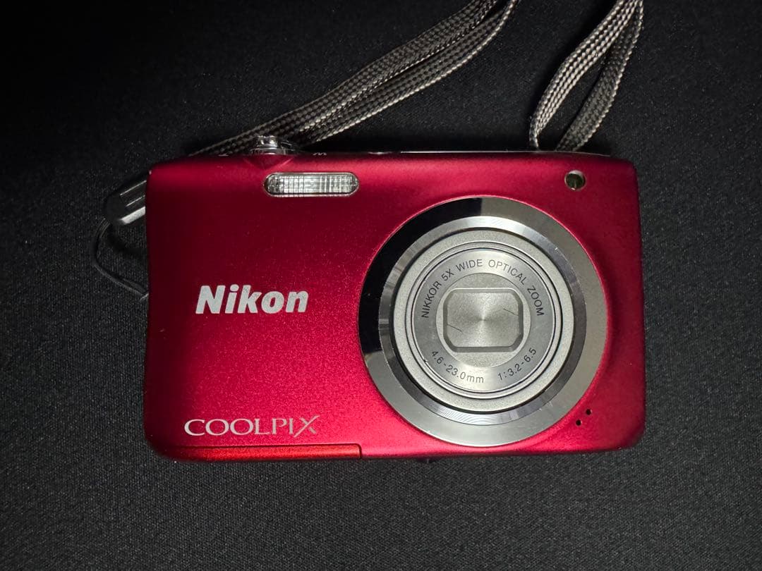 Nikon COOLPIX A100 レッド