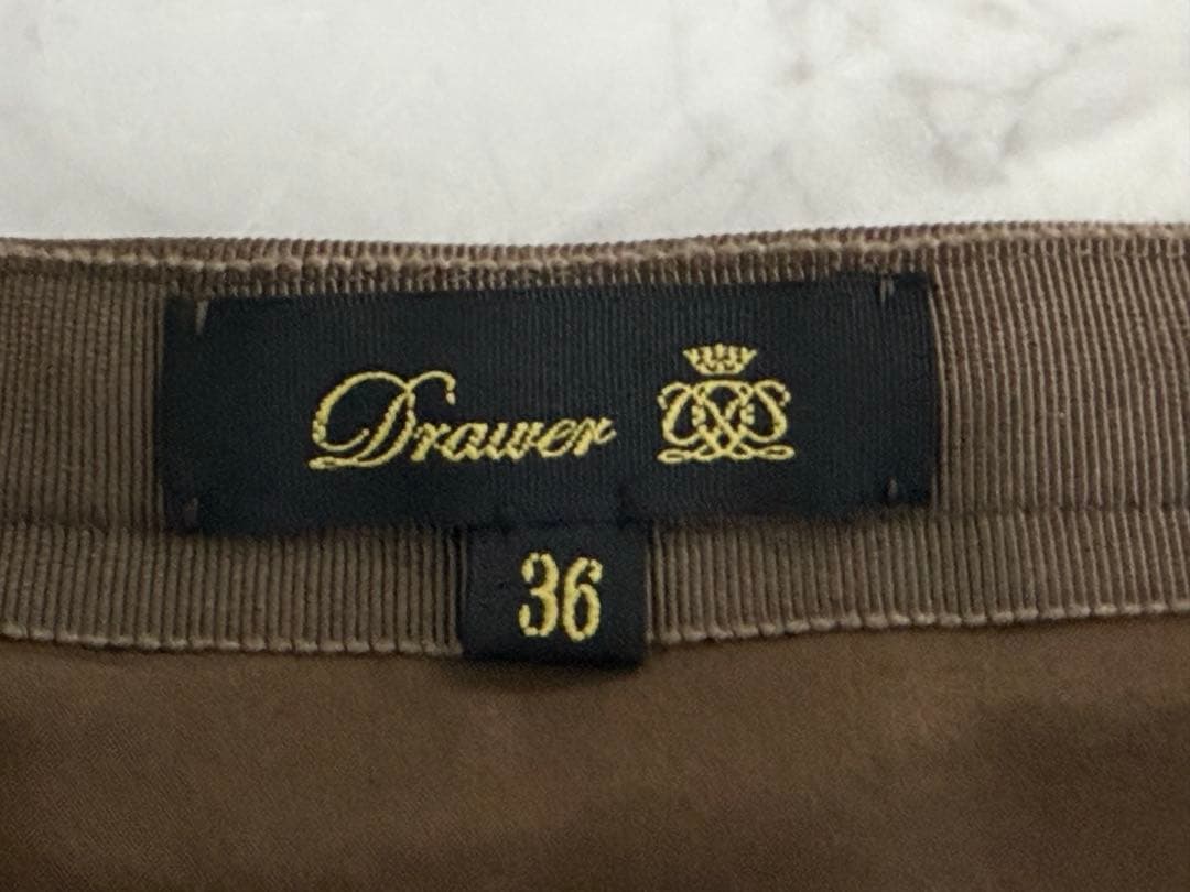 美品★24年Drawer ドゥロワー PRE2タフタプリーツスカート36