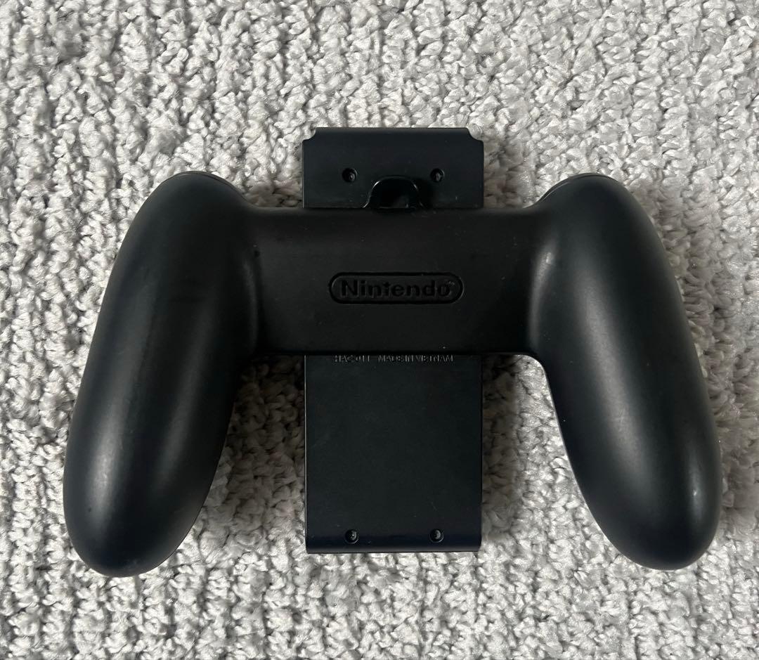 だ*く様 あつまれどうぶつの森　switch本体　ケース付き(付属品全てあり)