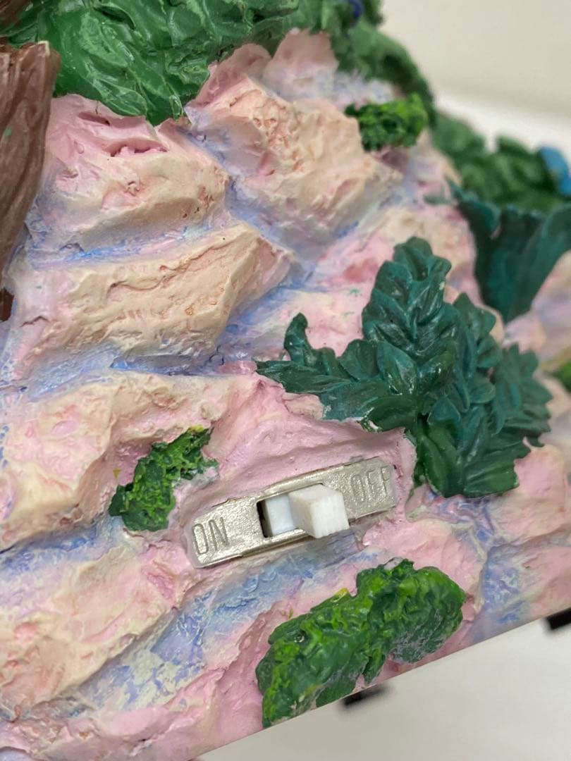 3-2886 廃盤品 ディズニー フィギュア グーフィー森の動物達 釣り 滝置物