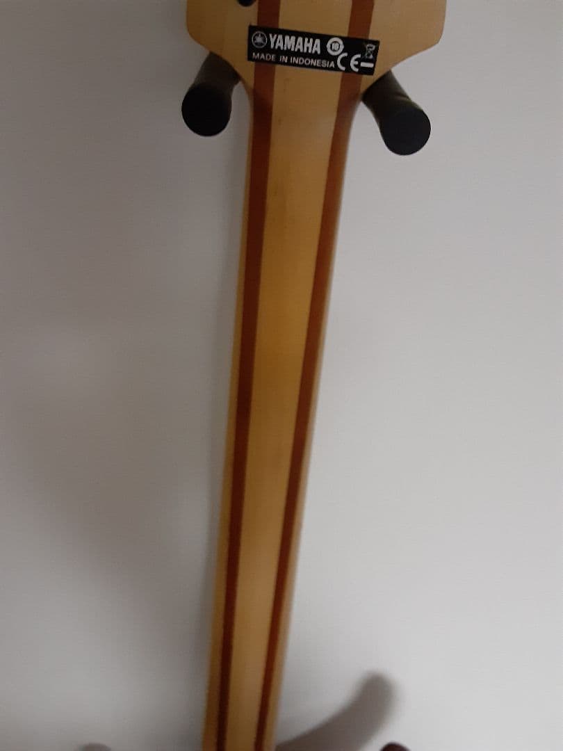 メルカリ便 Yamaha ヤマハ trbx304 エレキベース ケース付き - メルカリ