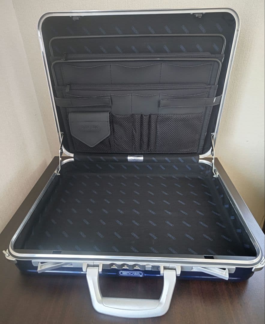 RIMOWA Limbo リモワ リンボ アタッシュケース 14L