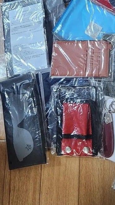 ゆ*ち様 B'z　継続記念品セット☆　27品？ ゆ*ち様 B'z 継続記念品セット☆ 27品？ ゆ*ち様 B'z 継続記念品セット