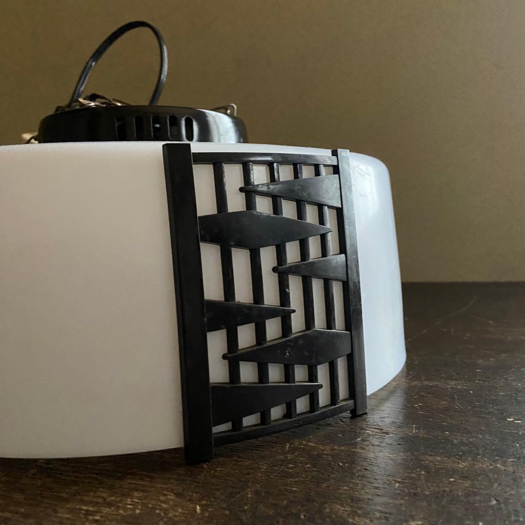 1920年代 フランス アンティーク ブルーオパールセントのお花アトリエ