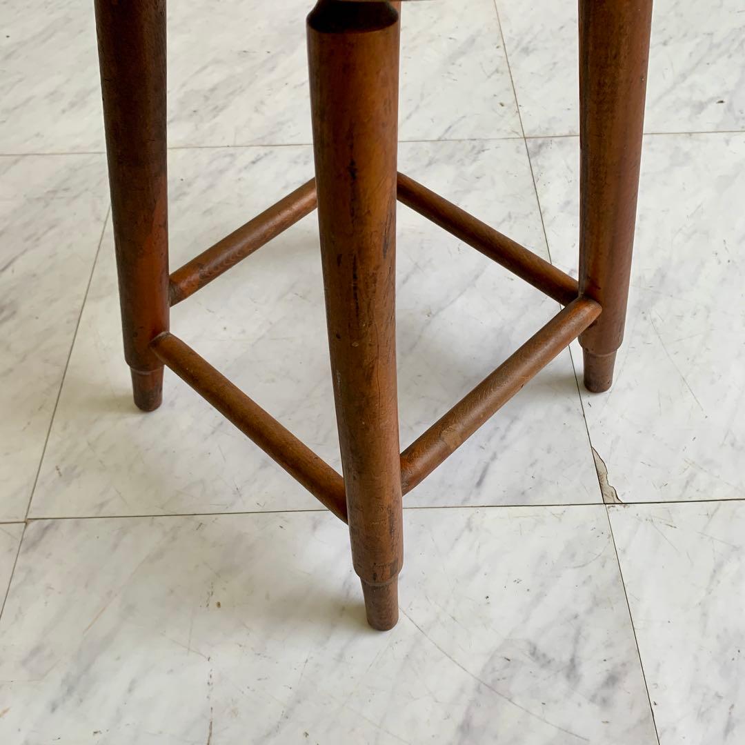 レトロな丸スツール 木製シンプルスツール 昭和レトロ