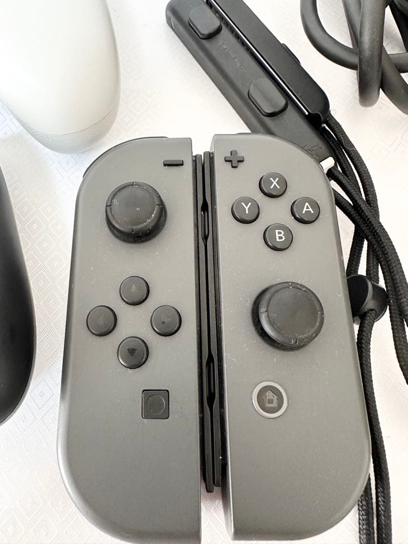 Nintendo Switch 本体 + プロコン + ケース +本体カバー