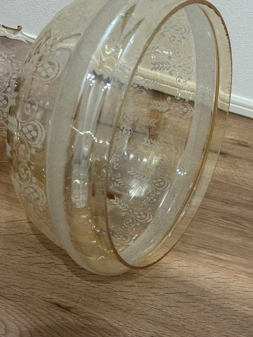 iLum イルム シャンデリアとシーリングメダリオン