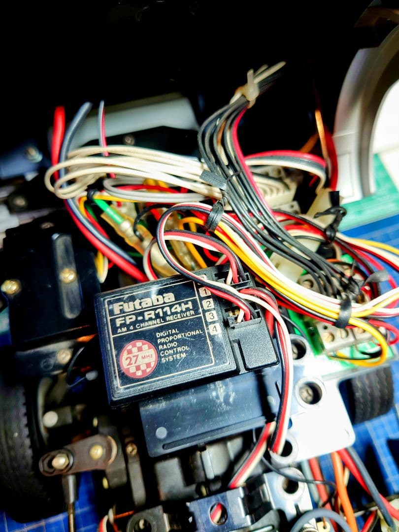 1/14 タミヤ メルセデスベンツ 1838LS ライト点灯 動作確認済み - メルカリ