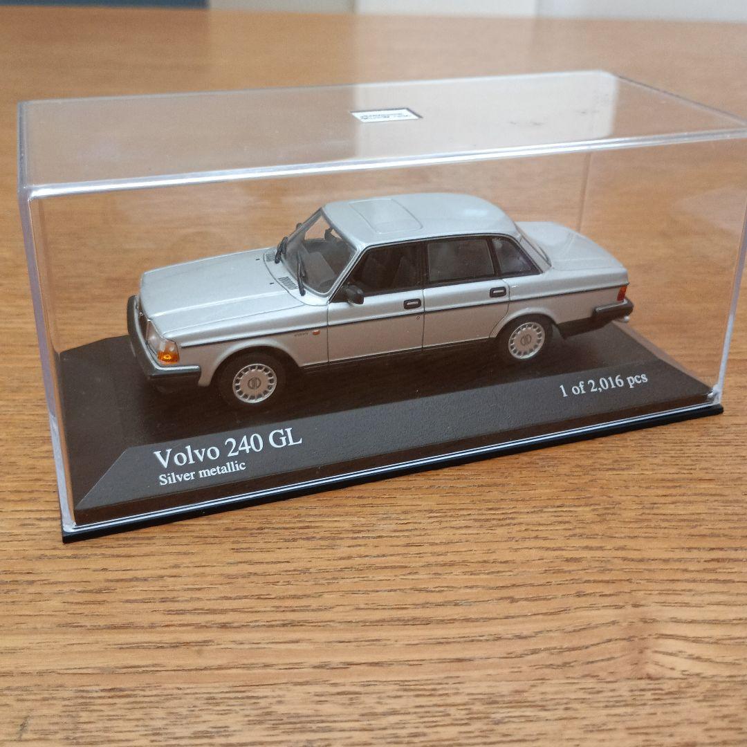 ミニチャンプス製 ボルボ Volvo 240GL 1986 限定