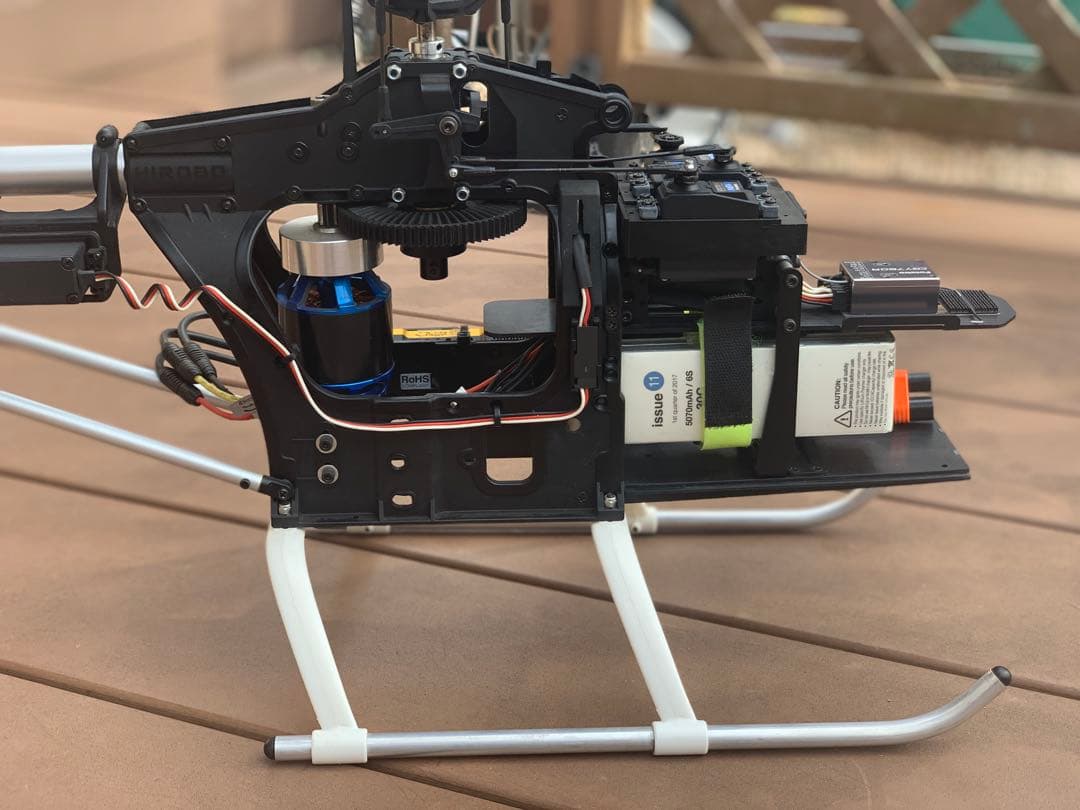 ヒロボー製　シャトル　電動コンバージョンFutaba T12K