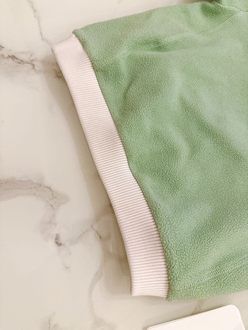 モンクレール　MONCLER ミントグリーン　トレーナー3A100cm タグ付き