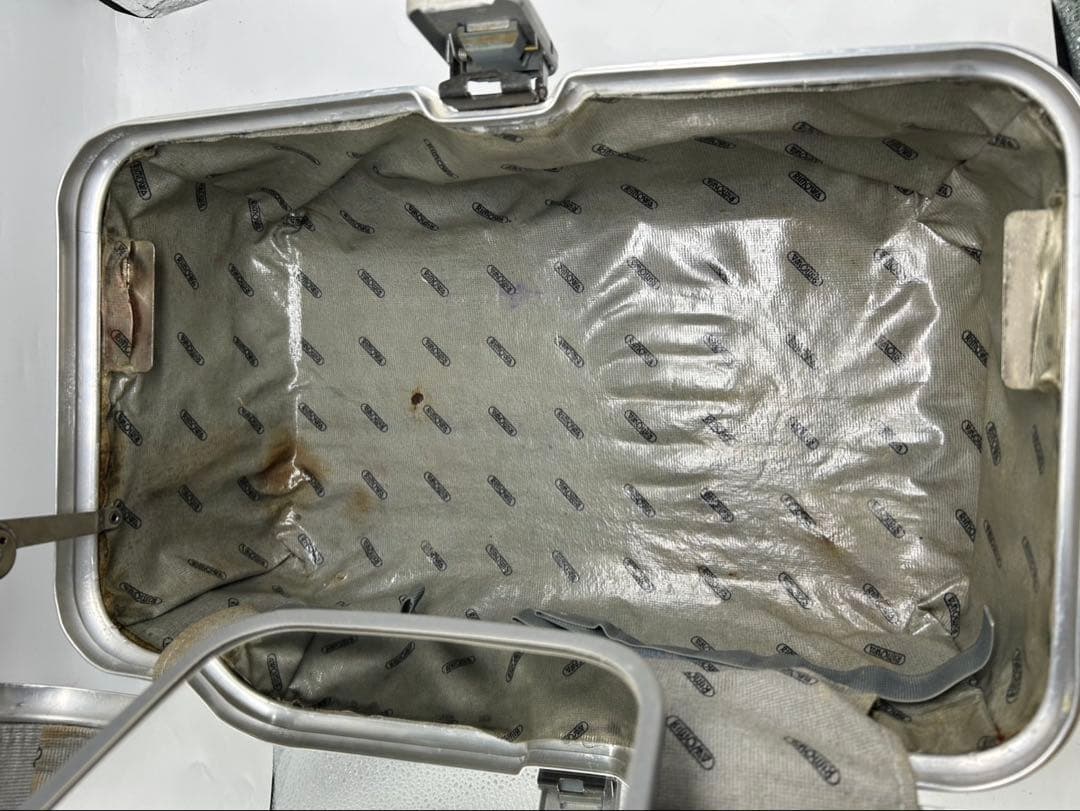 RIMOWA アルミニウム シルバーケース