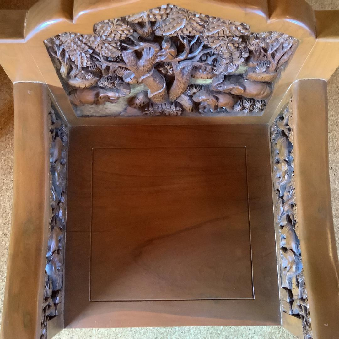 重厚彫刻椅子】象の群れモチーフ木製彫刻アームチェア 4脚セット 希少